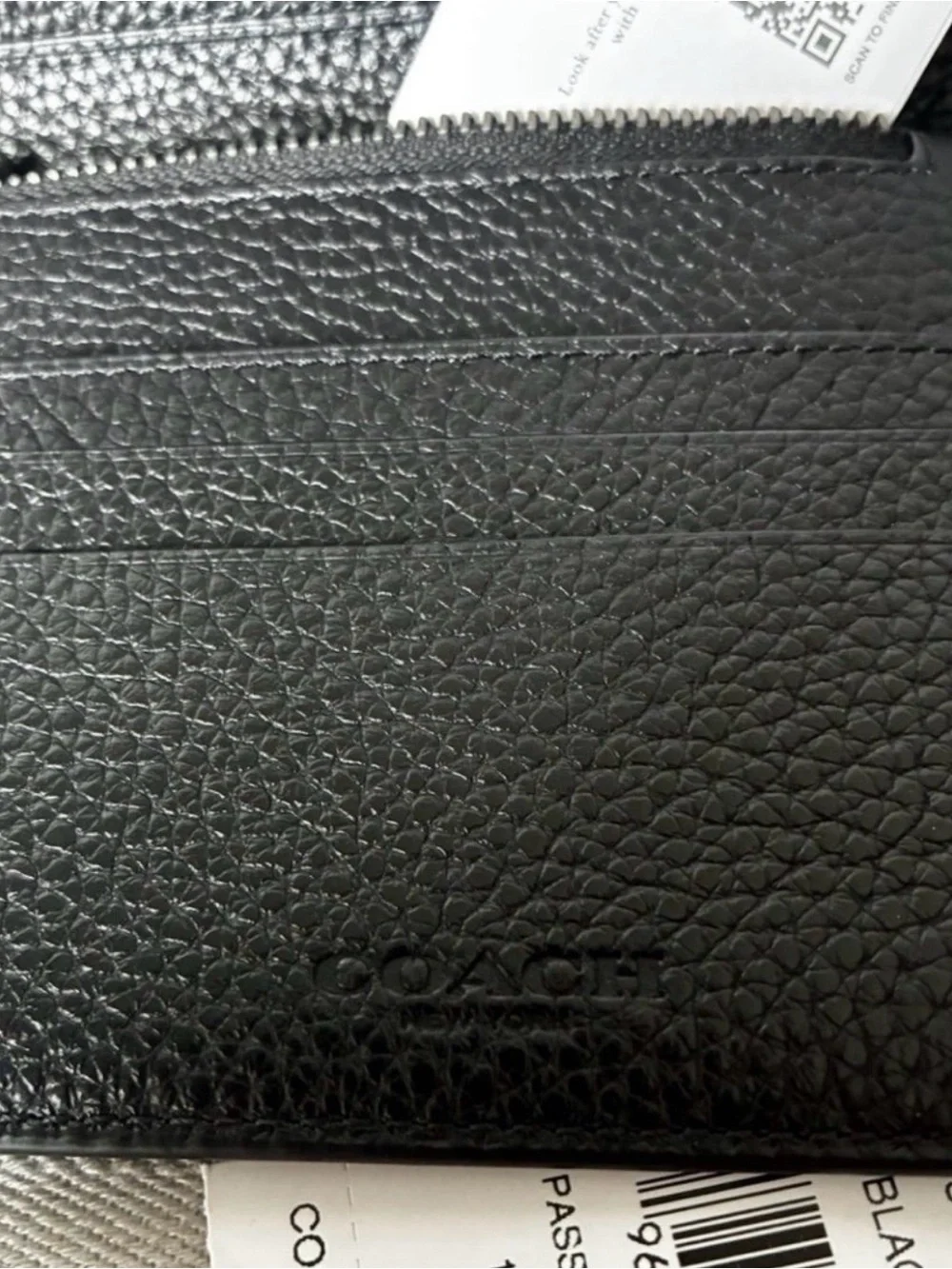 NEW COACH MENS/WOMENS Black Pebble Leather /Passport SLIM WALLET  Zip Pocket